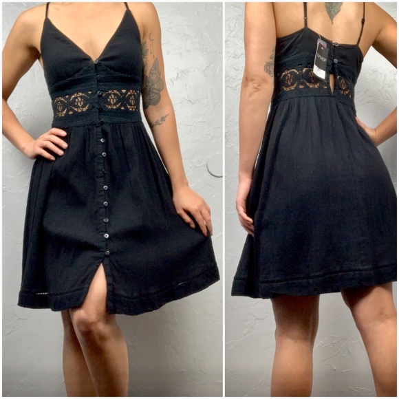 Topshop Dresses & Skirts - NWT Topshop midi summer dress size 2